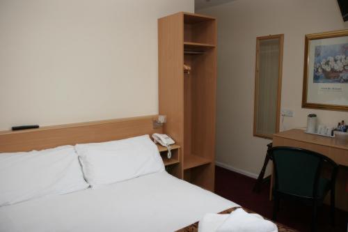 Heath Lodge Hotel Nr Nec Бікенхіл Номер фото